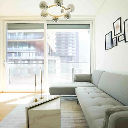 Апартаменты Exquisite Studio With Rooftop Pool Вена Экстерьер фото