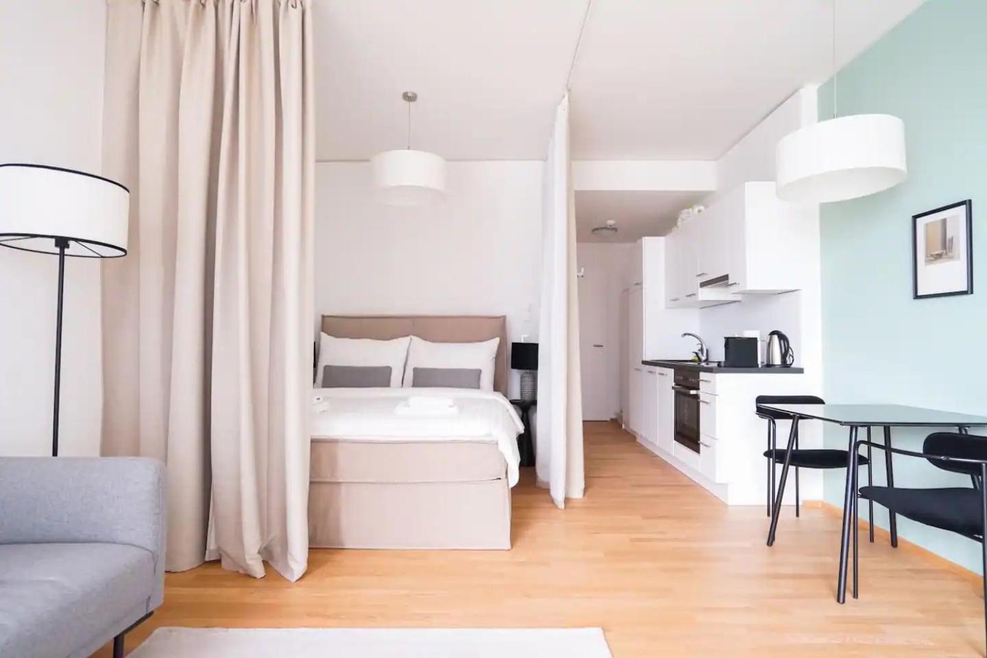 Апартаменты Exquisite Studio With Rooftop Pool Вена Экстерьер фото